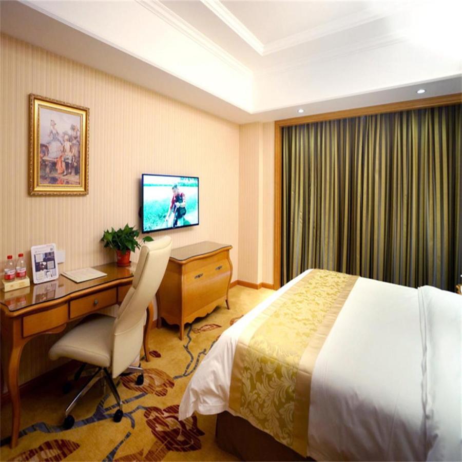Vienna Hotel Shanghai Meilan Lake Metro Station Luodian  외부 사진