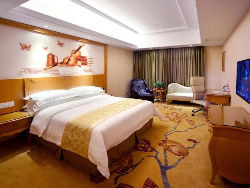 Vienna Hotel Shanghai Meilan Lake Metro Station Luodian  외부 사진